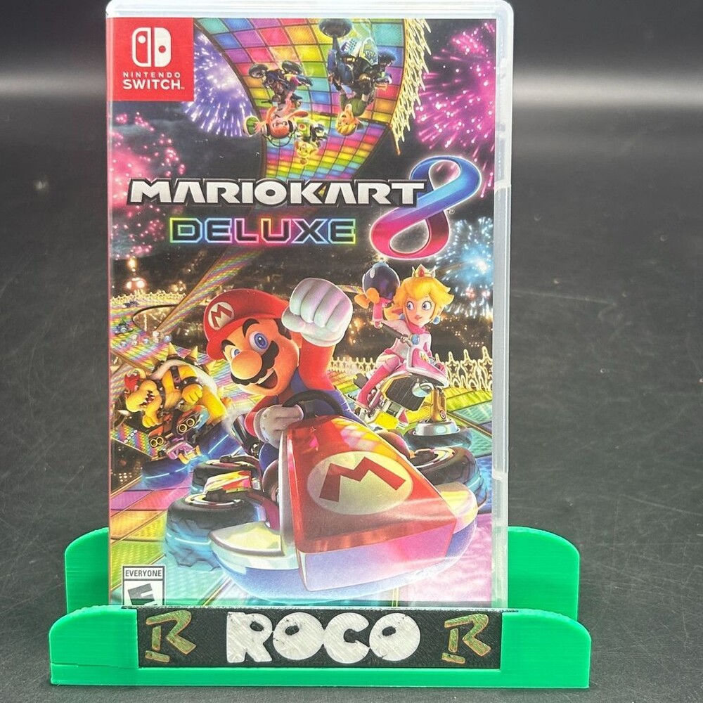 Mario Kart 8 Deluxe Local Online Multiplayer (Nintendo Switch, 2017) CASE ONLY